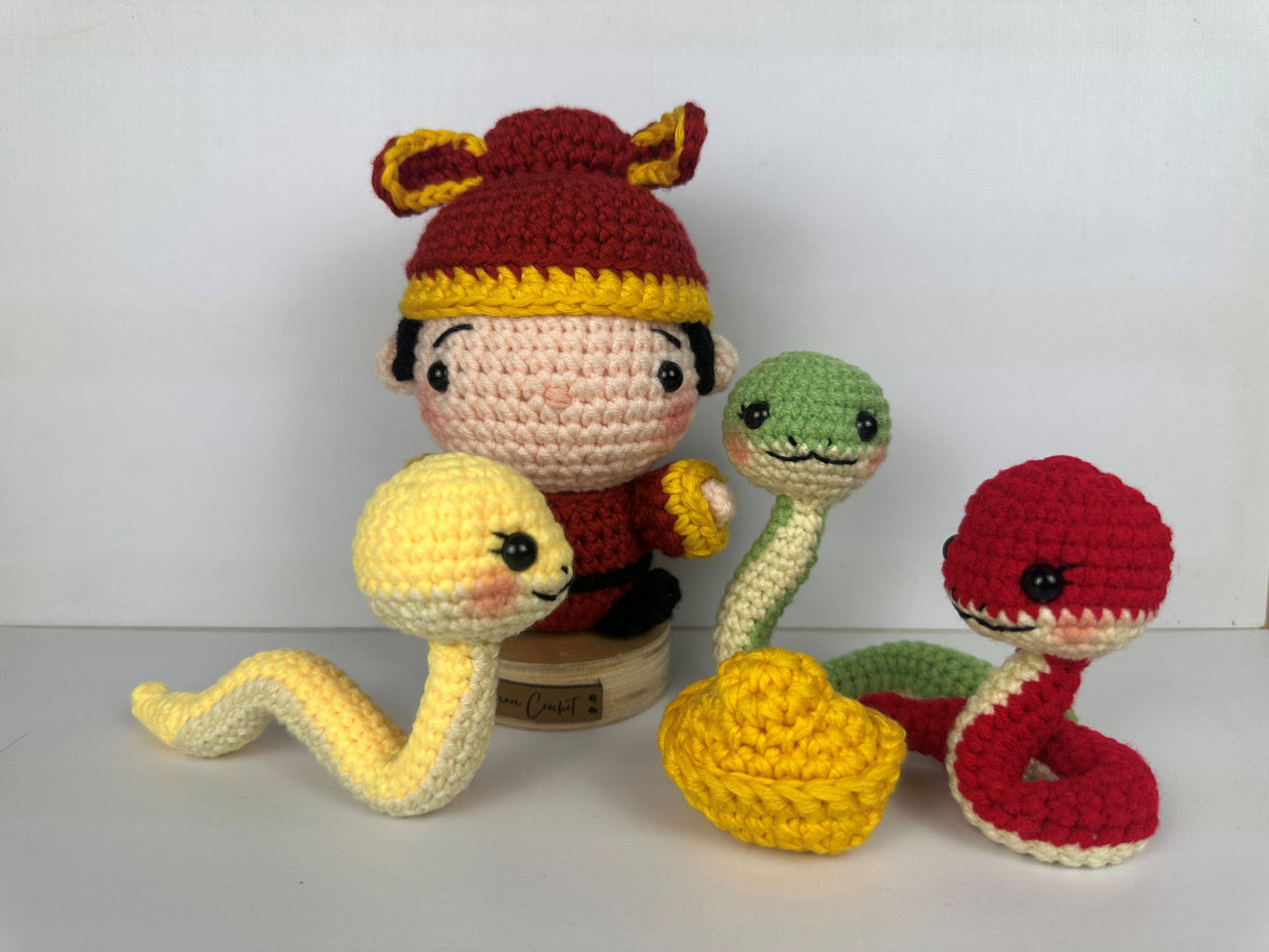 Ah-sir the Snake [mini amigurumi]