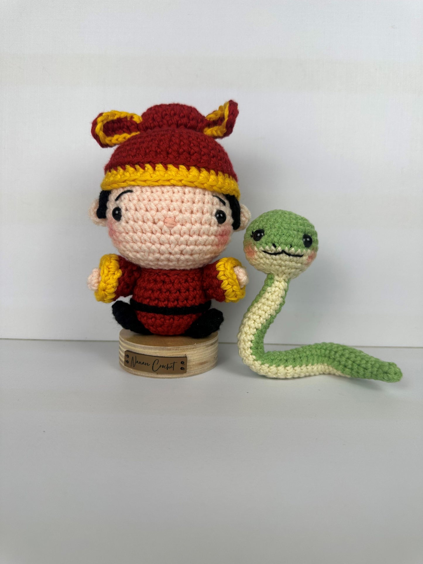 Ah-sir the Snake [mini amigurumi]