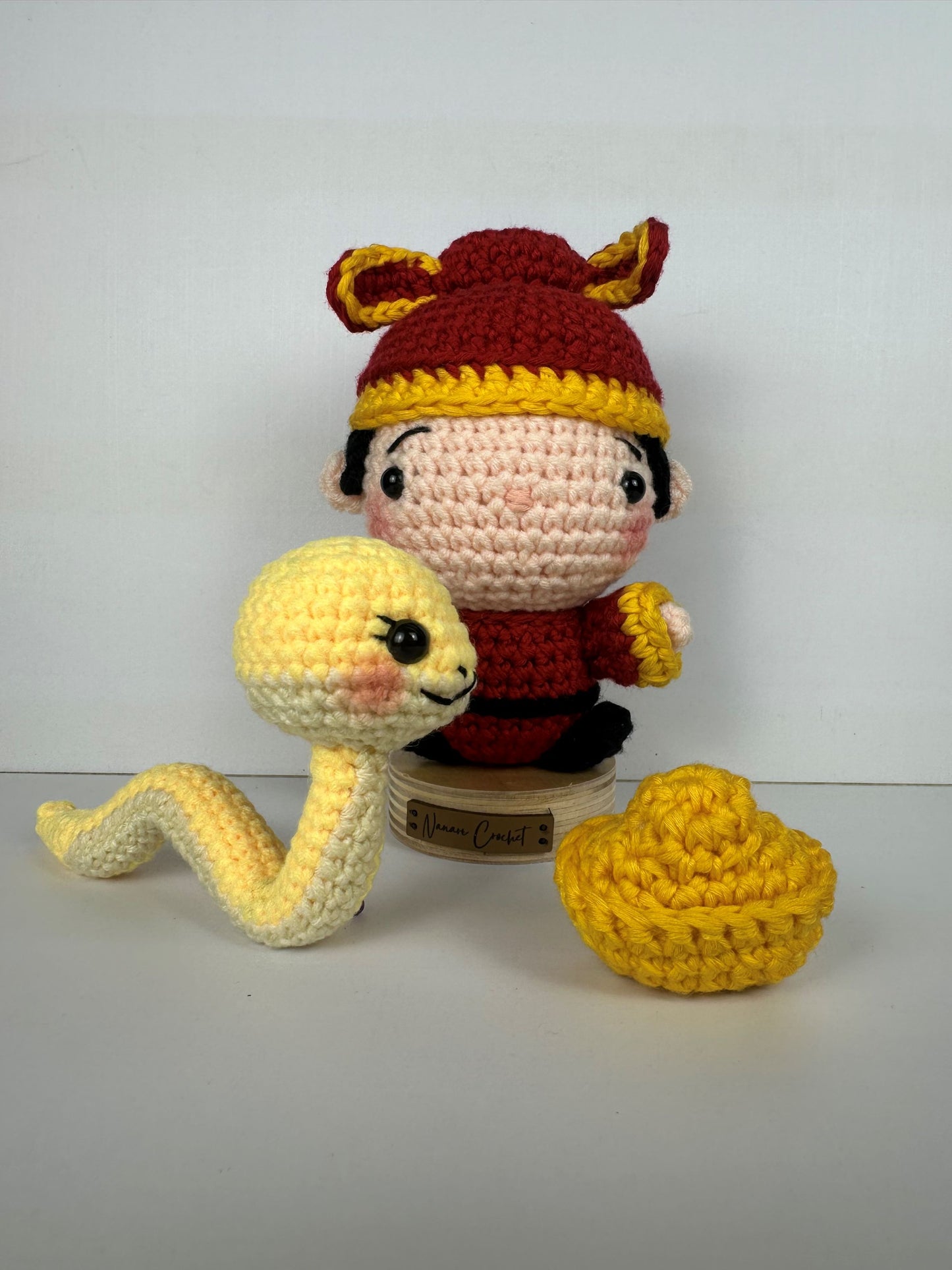 Ah-sir the Snake [mini amigurumi]