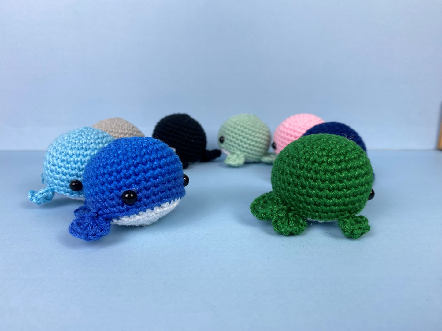 Mini Whale PDF Pattern [mini amigurumi]