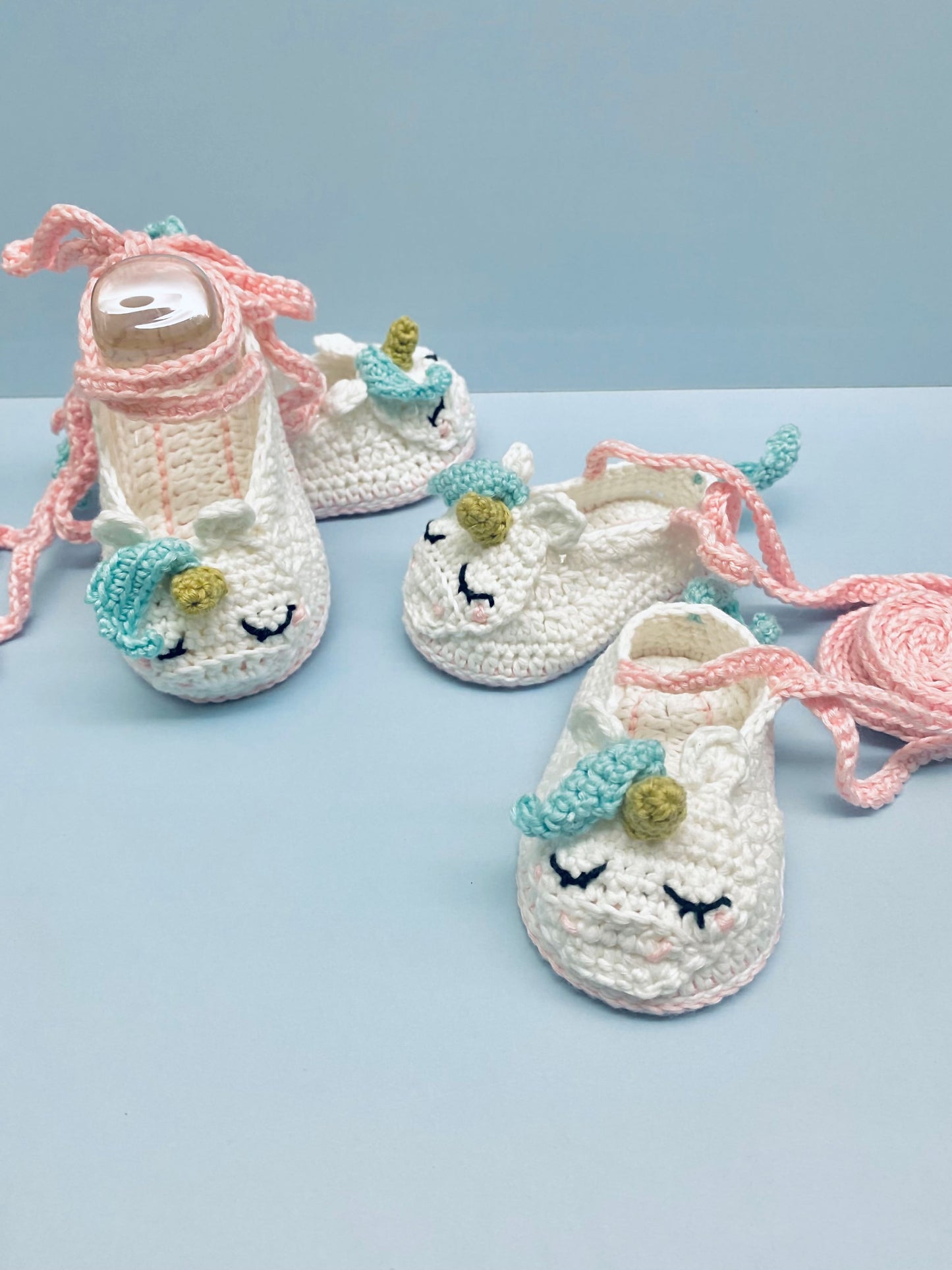 Unicorn Baby Shoes crochet pattern (3-6 months, 6-12 months)